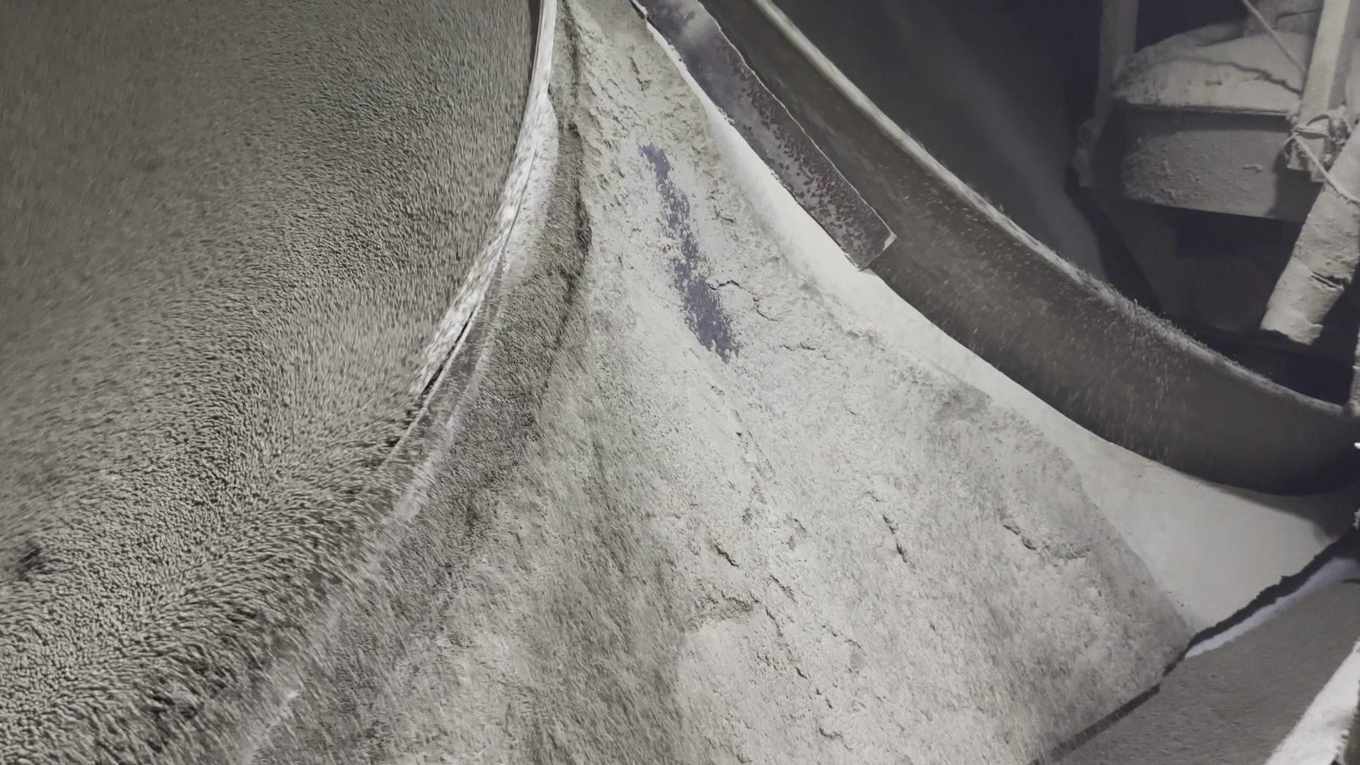 Disc granulation equipment for ball-shaped bentonite cat litter